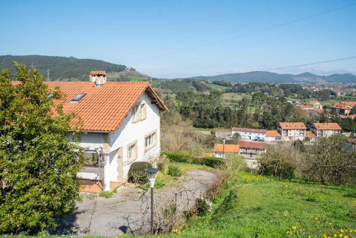 Casa Con Jardin En Gama Bárcena de Cicero Exterior foto
